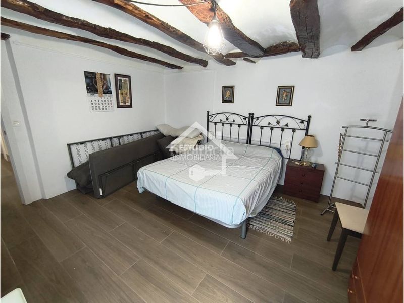 Foto b9d29e8b-1ed3-43b2-9afa-e21c299eb473. Casa amb calefacció a Lodosa