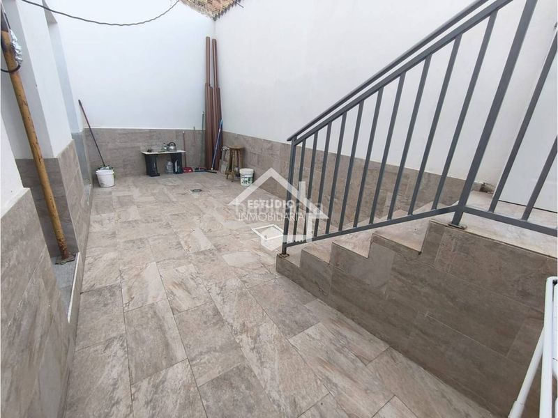 Foto da11a6d7-81c2-4337-90e5-1855a42505b6. Casa amb aparcament a Lodosa