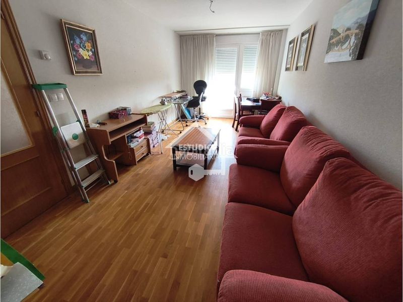 Foto bbc101a6-b09e-45c7-a92e-18ca3c0bbd25. Casa amb calefacció aparcament a Mendavia