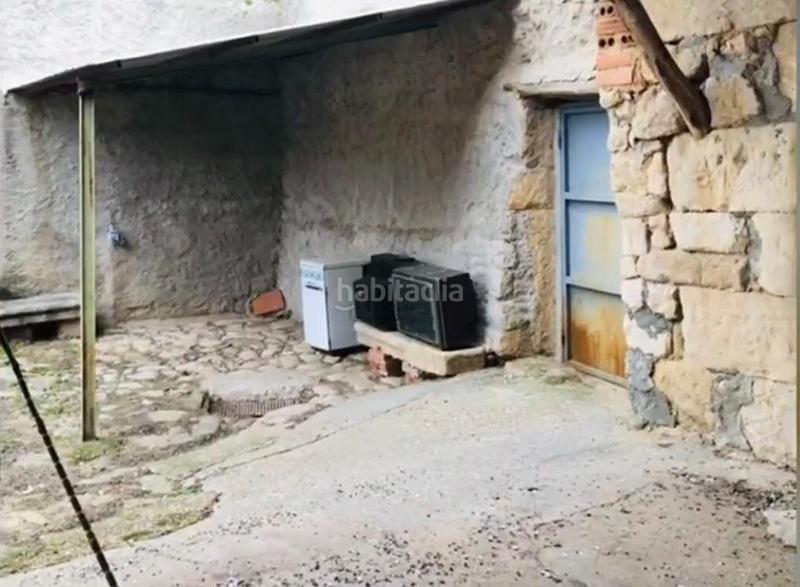 Foto 69030e03-54e6-475a-8402-b680b1f95efd. Casa  con terreno con tejado nuevo en Argujillo