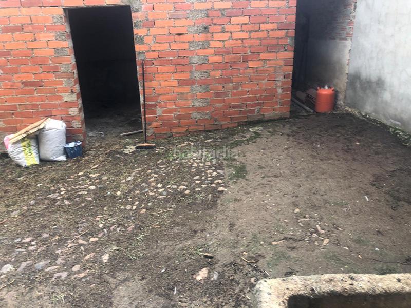 Foto 8529ae74-b1c5-4a82-8b25-14ae5bf35c22. Casa  con terreno con tejado nuevo en Argujillo