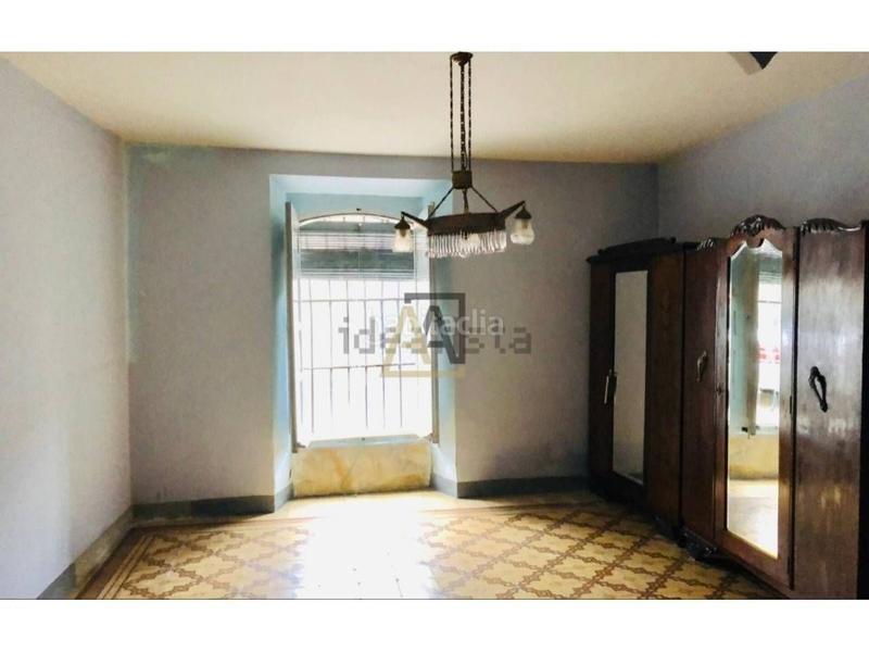 Foto 8f954e25-5f2b-482b-a975-45b4fbca90b2. Casa  con terreno con tejado nuevo en Argujillo