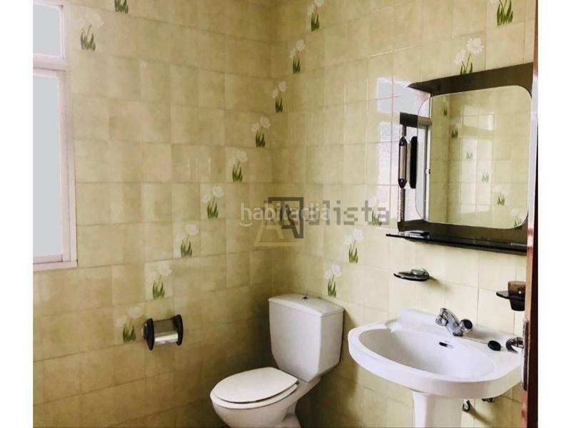 Foto a7b8fe13-b0d1-43be-a77d-25daea7df583. Casa  con terreno con tejado nuevo en Argujillo