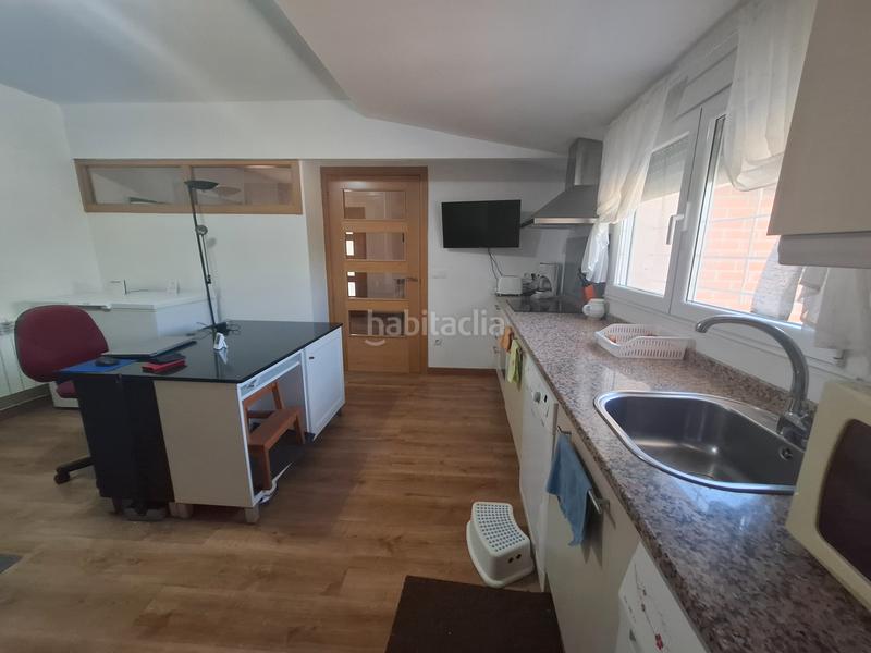 Foto 50122ead-0cce-4f3a-a752-fcce74ff8b49. Chalet  independiente con piscina en Entrala