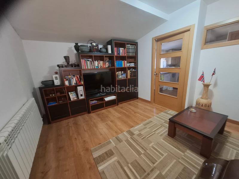 Foto 9e58d07b-3b97-4e58-bf92-eedfc2bbe0d7. Chalet  independiente con piscina en Entrala