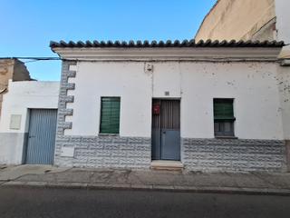 Maison à Calle de morales 18. **casa independiente en venta en pinilla - calle morales**