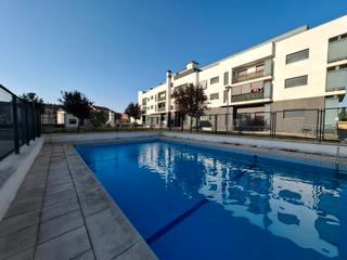 Appartement à Morales del Vino. Piso de dos habitaciones con piscina comunitaria y plaza de gara