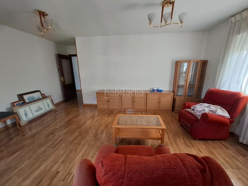 Foto 2711037e-70aa-4cd7-976c-566bacf6a6f2. Pis amb calefacció aparcament a Pinilla Zamora