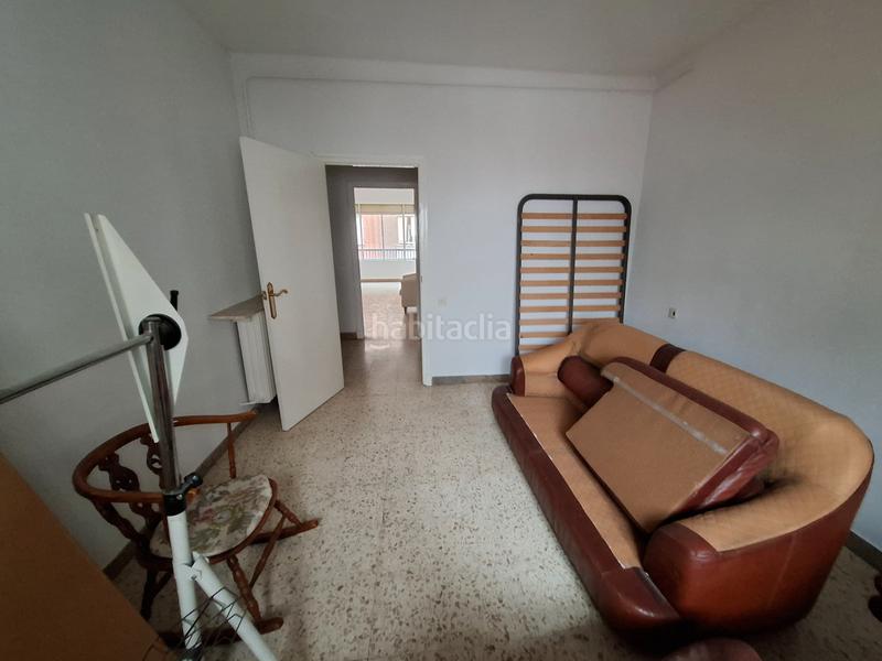 Foto 74347fd1-64b3-4975-ac2c-247872846356. Piso en calle regimiento de toledo 31 piso para reformar en regimiento de toledo en Zamora