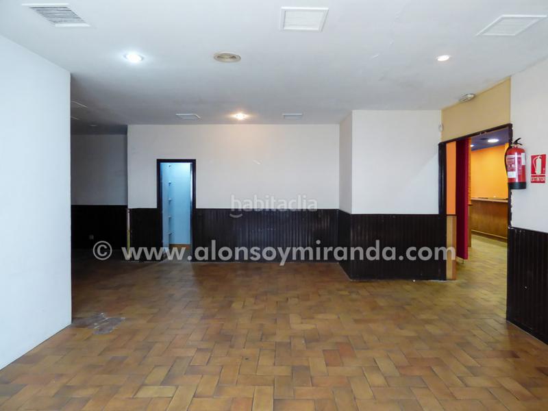 Foto 576f1838-cacd-42d0-986f-616a6c71f701. Rent business premise in Oviedo - c/ víctor sáenz 15 in Oviedo