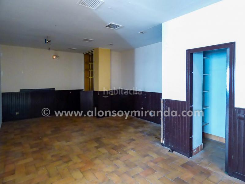 Foto ba60deef-914c-4bdc-929d-3f167029e8ff. Rent business premise in Oviedo - c/ víctor sáenz 15 in Oviedo