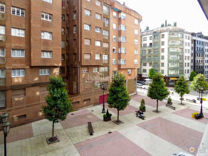 Foto bf39d7ae-bb68-4ffb-96b1-32158dce9228. Pis amb calefacció aparcament a Masip Oviedo