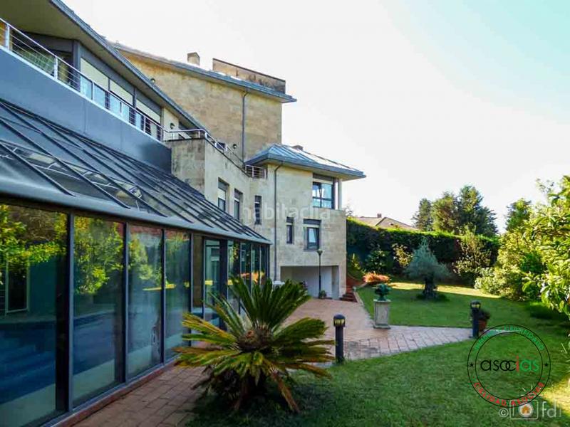 Foto 19f12f86-1186-41e4-9dc6-92b0cece784f. Casa in Oviedo - urbanización monte alto 22 in Parroquias Norte - Naranco Oviedo