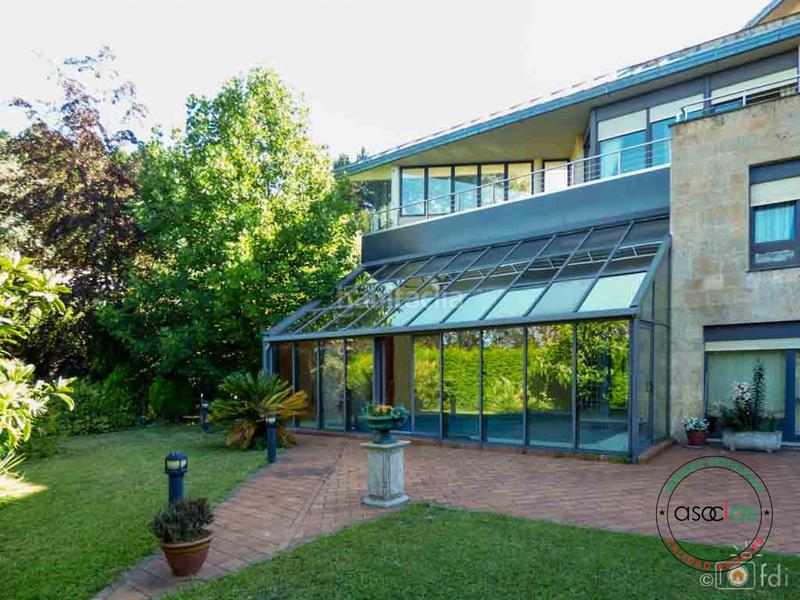 Foto 1ba7e8ce-94a3-482d-9081-942638e10015. Casa in Oviedo - urbanización monte alto 22 in Parroquias Norte - Naranco Oviedo