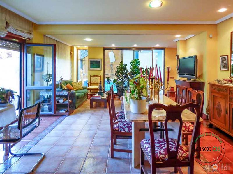 Foto 4f959619-bdc2-4f02-bd34-8f203a760610. Casa in Oviedo - urbanización monte alto 22 in Parroquias Norte - Naranco Oviedo