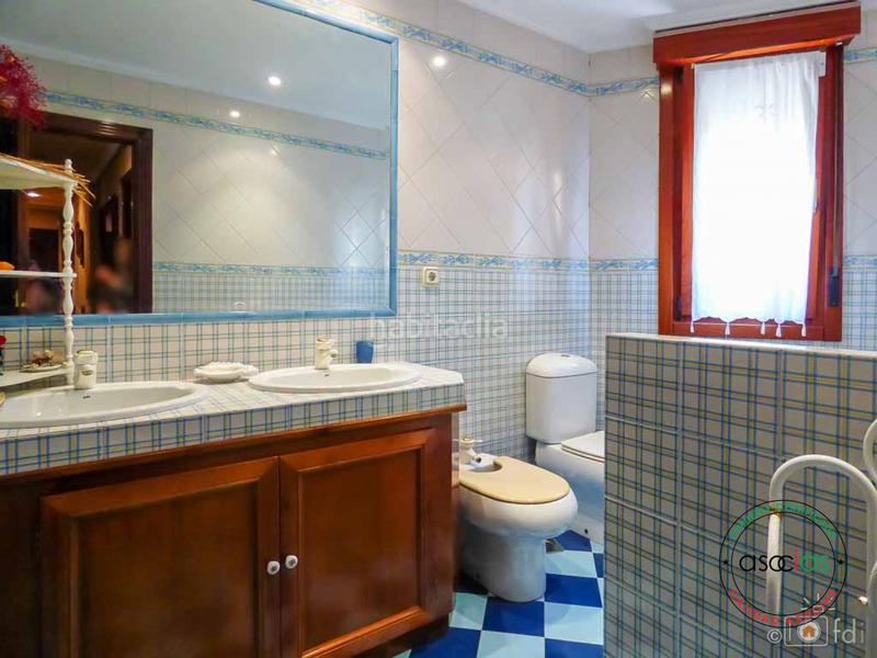 Foto c10cad55-09fe-4251-86a0-6155553d5802. Casa in Oviedo - urbanización monte alto 22 in Parroquias Norte - Naranco Oviedo