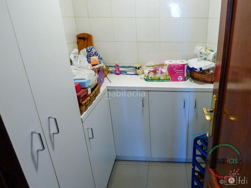 Foto e8d314d8-9f5a-488c-a5d6-49d56d3461c4. Casa in Oviedo - urbanización monte alto 22 in Parroquias Norte - Naranco Oviedo