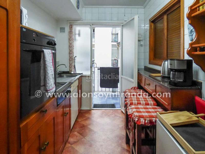 Foto 7cf186d7-44d0-4302-9816-7ead0773d8ef. Rent flat in Gijón - c/ llanes 2 in Centro Gijón