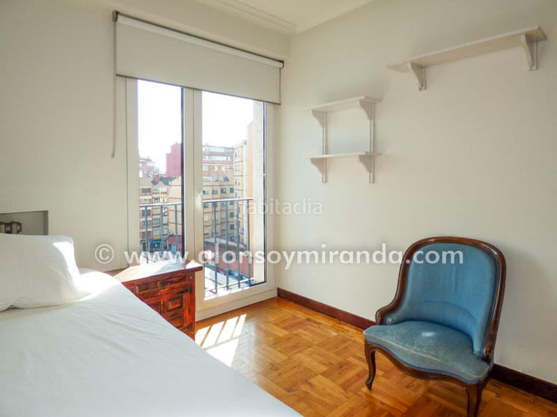 Foto fa88cc4d-3a84-473f-97bf-910a4f6b6cd0. Rent flat in Gijón - c/ llanes 2 in Centro Gijón