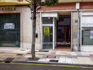 Lloguer Local Comercial  Oviedo - c/ melquiades álvarez. Pequeño local de planta baja situado en el centro de oviedo, en