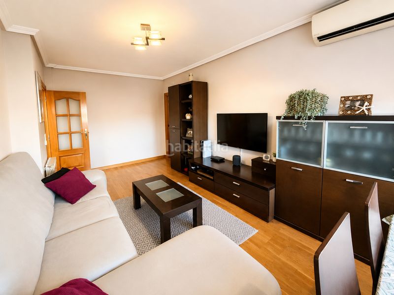 Foto ae614637-8005-40d1-b851-8b284f953346. Flat with heating parking pool in Zona Renfe Alcorcón