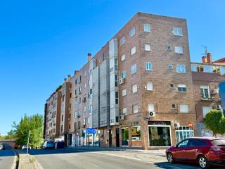 Lloguer Pis  Carretera de carabanchel a aravaca. Piso en colonia jardín