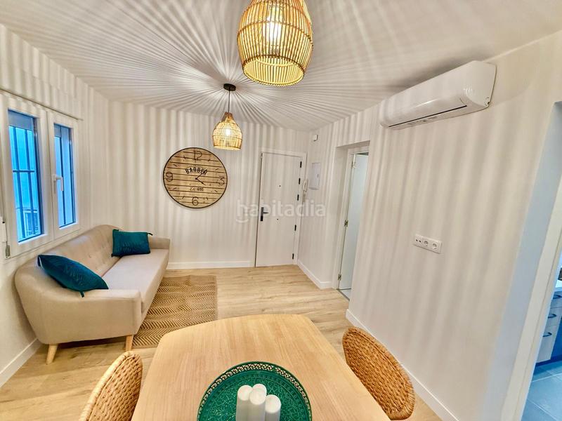 Foto f01ac921-b082-489f-845f-2a26e3cd1875. Piso en Pueblo Nuevo Madrid