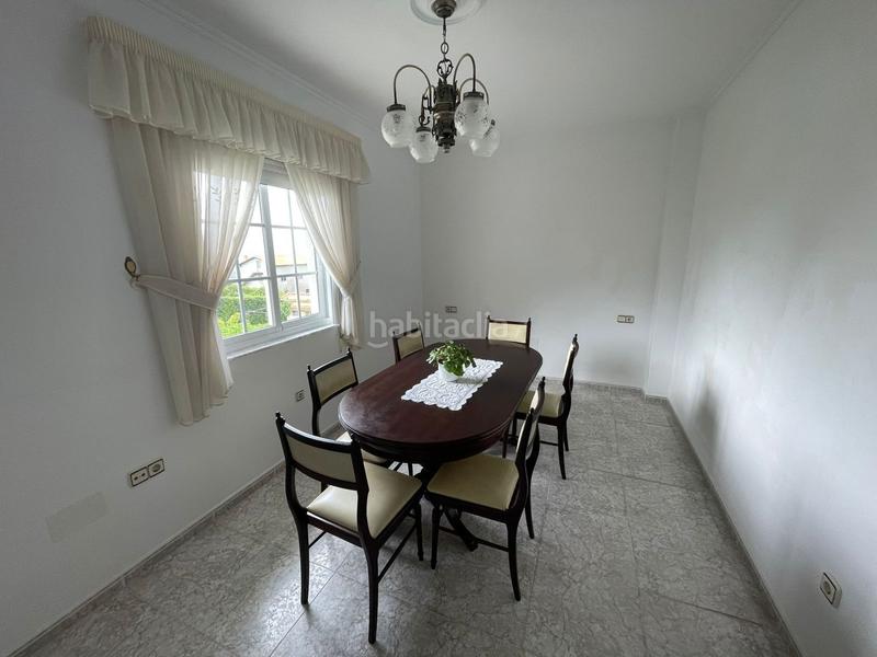 Foto 554b68e3-c6a2-4e75-8048-d55e83e8ffa9. Casa a Valdoviño