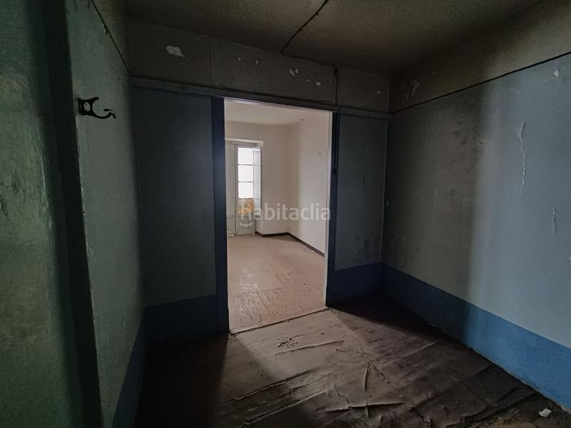 Foto 286bf08f-8a80-4c73-baf7-b43893a4593e. Maison jumelée dans Canido Ferrol