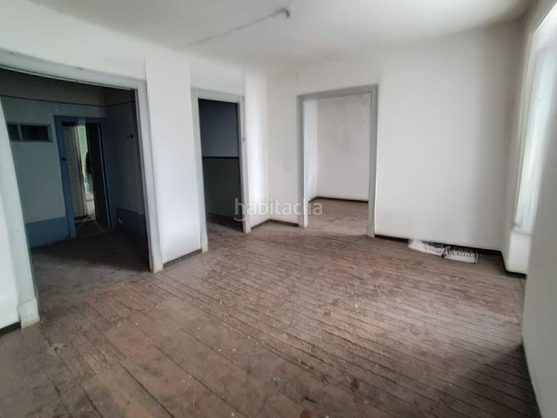 Foto bffd8402-be43-4bd6-9c18-3ad12c16d982. Maison jumelée dans Canido Ferrol