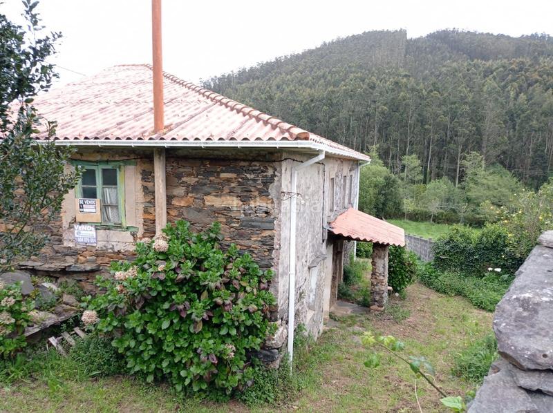 Foto 21057f05-71e2-41ba-a152-706d48d80fc0. Casa adosada casa en venta en corredoira en Cedeira
