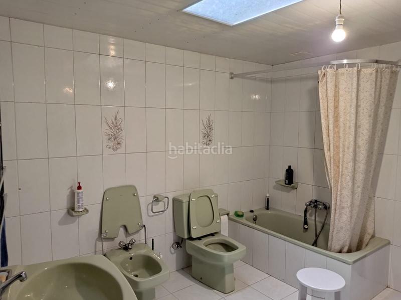 Foto 16e4d205-89a4-4651-be9e-c7a91368edce. Casa adossada a Mañón