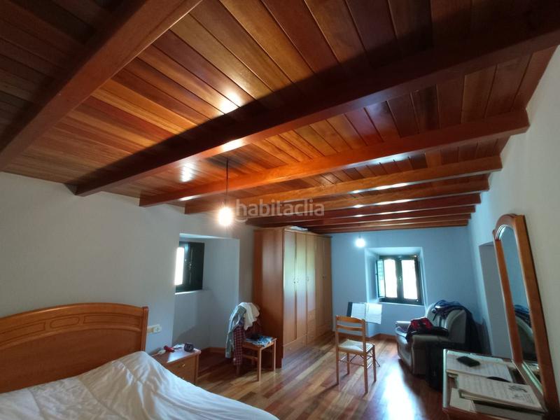 Foto 178fd089-2866-4328-b455-bd68b5e66062. Casa adossada a Mañón