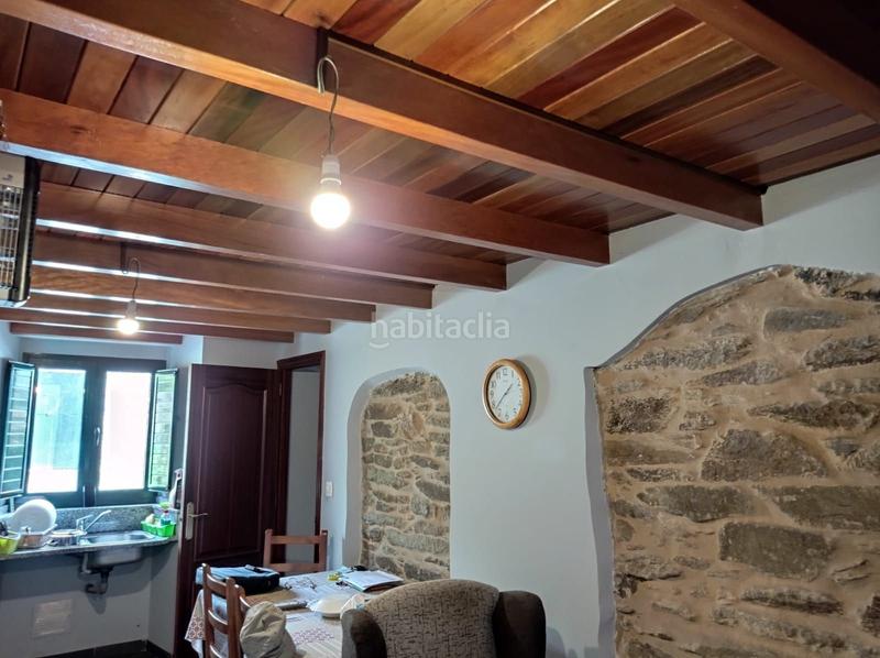 Foto 2a24d0b7-cf80-4267-af35-f9dd088b8ae9. Casa adossada a Mañón