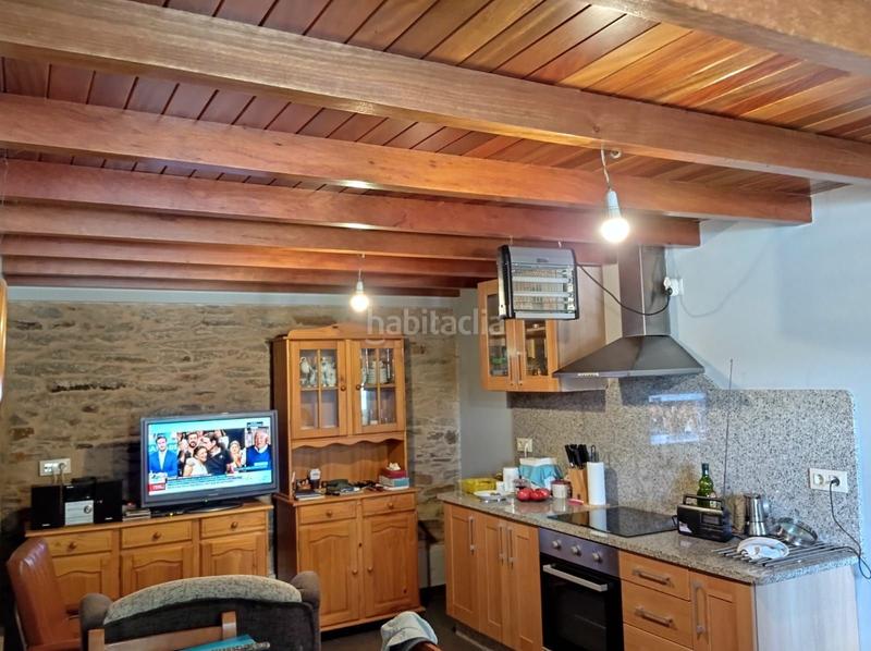 Foto a6857e11-5c05-4d47-bed5-b695bbdc5a89. Casa adossada a Mañón