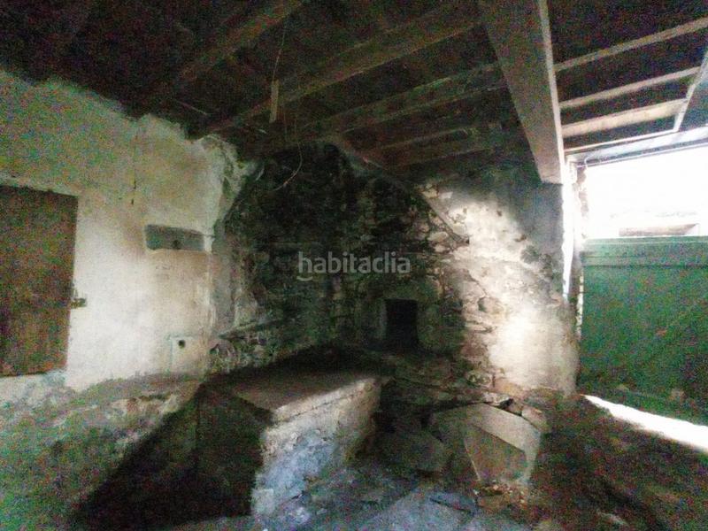 Foto 3df5bdab-1e1d-49fa-ae5a-c39d5ba246b6. Masía casa adosada para rehabilitar en vila de bares en Mañón