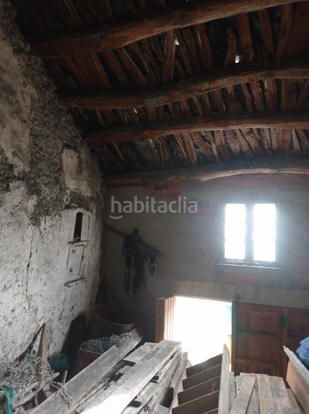 Foto da5ee7cb-e4cc-431e-8ac2-cc0501feae3d. Masía casa adosada para rehabilitar en vila de bares en Mañón