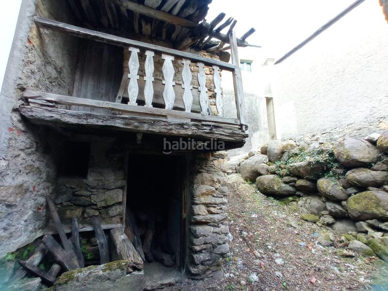 Foto fc480cb9-2f3f-40d7-ac1e-166ccf884205. Masía casa adosada para rehabilitar en vila de bares en Mañón