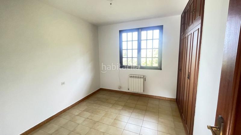 Foto 538a69d0-f9ce-46d1-aec2-cf0f0fb0c3c2. Casa con riscaldamento in Valdoviño