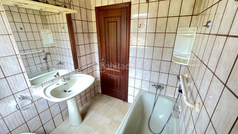 Foto 9cbc4daa-f55b-4fa5-88d9-4ddc06929d1e. Casa con riscaldamento in Valdoviño