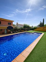 Haus in Caldes de Montbui. Casa unifamiliar aislada de alto nivel en can masponç – caldes d