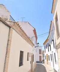 Haus in Écija. Se vende casa de pueblo en zona centro.