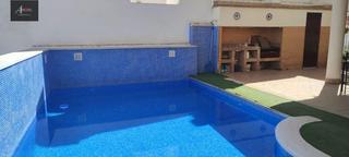 Casa a Écija. Se vende preciosa vivienda unifamiliar en zona la victoria.