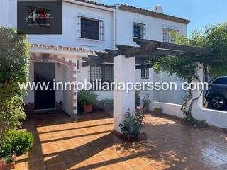 Casa adossada a La Duquesa. Adosado en venta en puerto de la duquesa.
