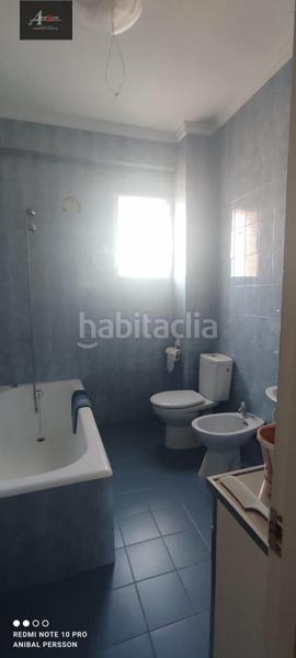 Foto 42dacd3a-b5fb-401a-987b-6116572d0351. Edifici a Écija