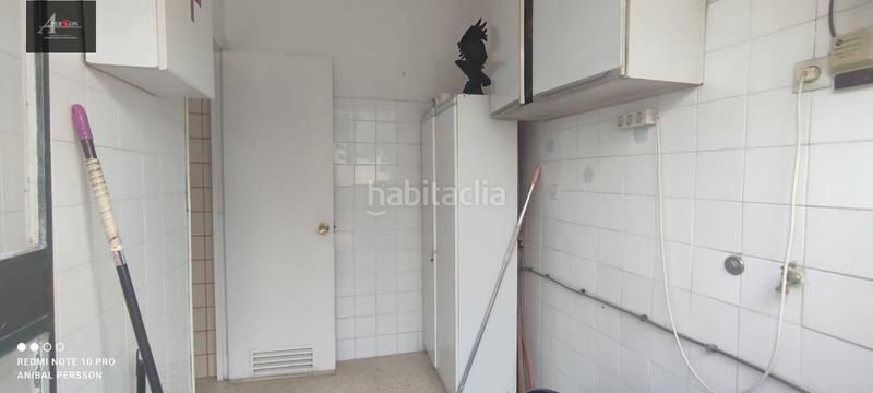 Foto 6b12a1db-6c25-43e2-8f55-e552d51b3749. Edifici a Écija