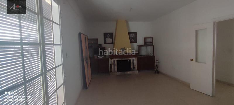Foto d1cc9f2d-ffd8-4126-90dd-90b7b1bb247e. Edifici a Écija