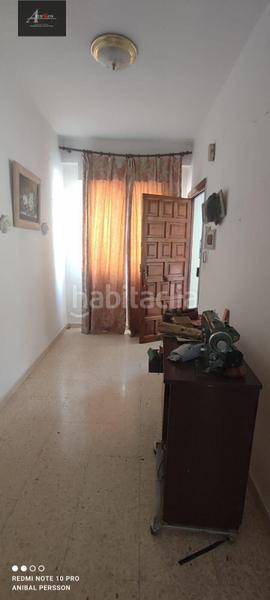 Foto e6a4a793-5105-4e26-b3ce-324f91a612ac. Edifici a Écija
