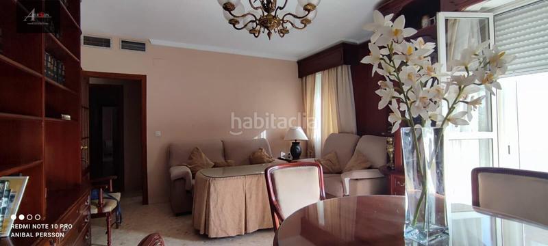 Foto c6fc333c-8920-4924-8841-16e709112908. Appartamento con parcheggio in Écija
