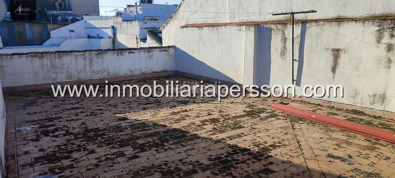 Foto 0d2c0fbc-8223-4a4b-b8c2-83817577cba0. Maison avec parking dans Écija